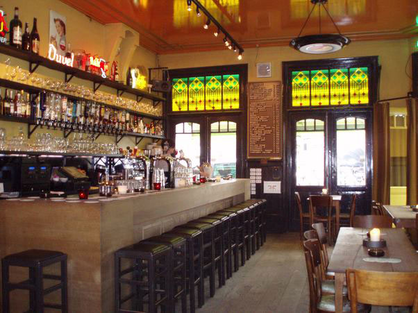 De bar van café Ledig Erf